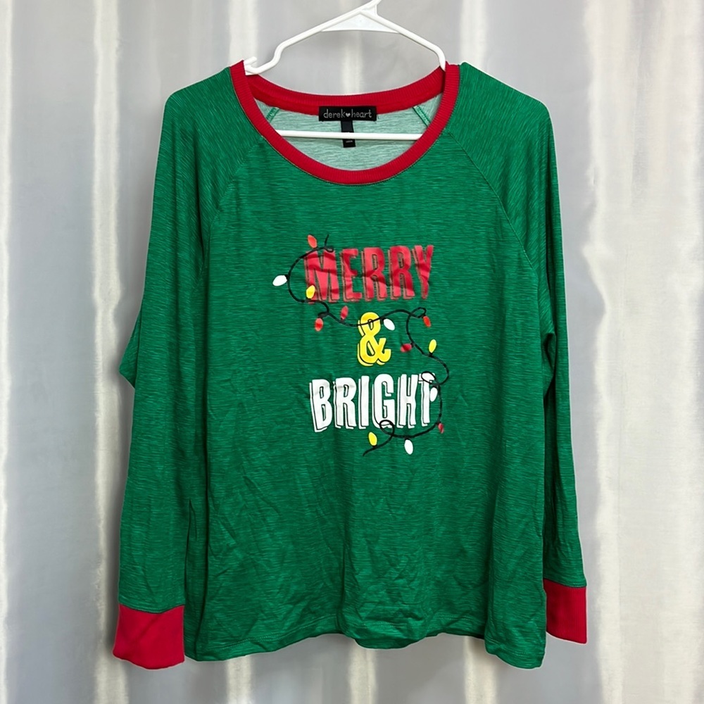 Derek Heart Christmas sleepy top & pant set